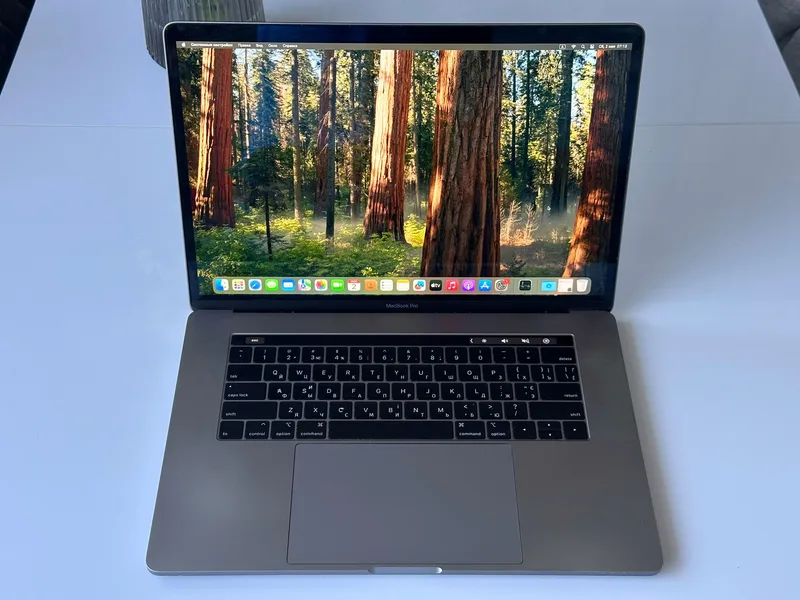 MacBook Pro 15 (2018)