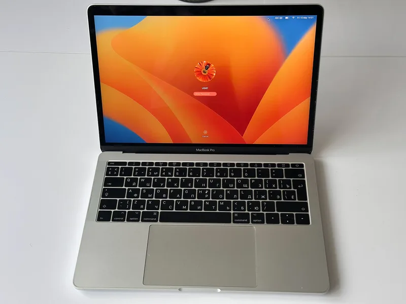 MacBook Pro 13 (2017)